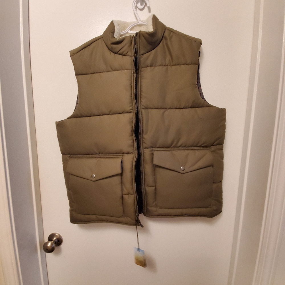 Puffy vest